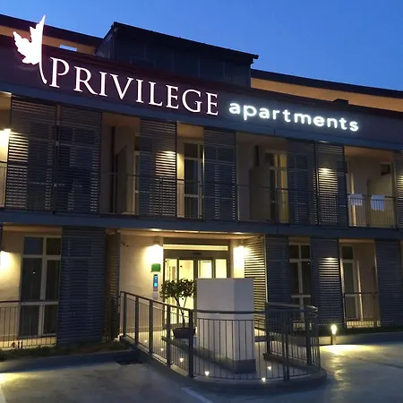 Privilege Aparthotel 4*
