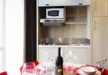 Aparthotel Privilege 4*