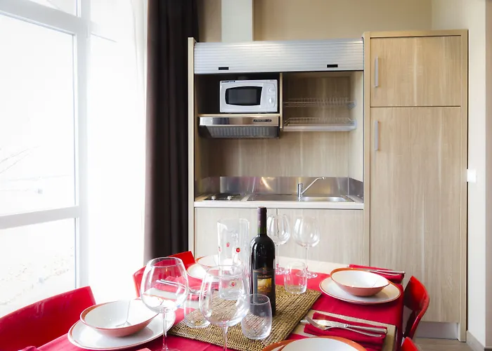 Ξενοδοχείο με διαμερίσματα Privilege 4*