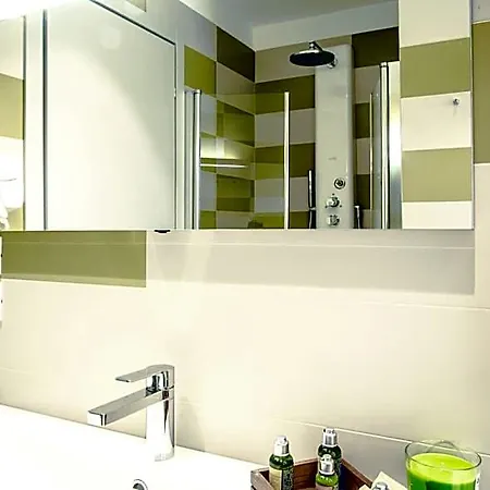 Privilege 4* Vimercate