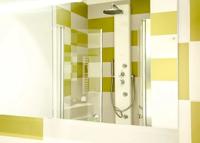 Privilege 4* Vimercate